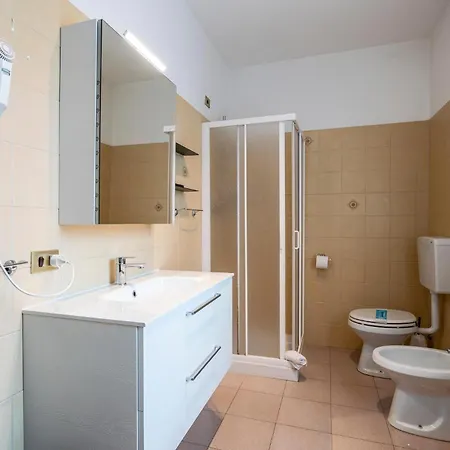 V4 Zona Albarella Island