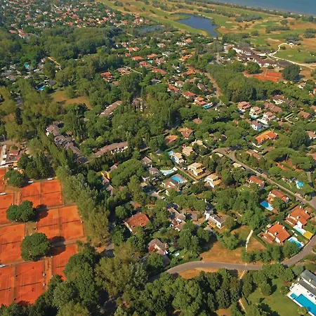 V4 Zona Feriehus
