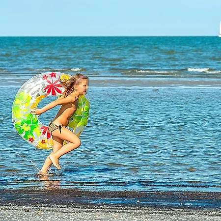 V4 Zona Albarella Island